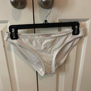 white UNUSED bikini bottoms